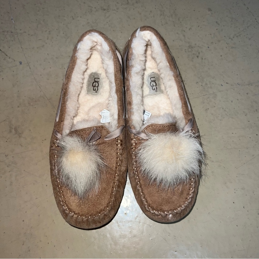 Ugg Dakota Pom Pom Slipper Chestnut Size 7